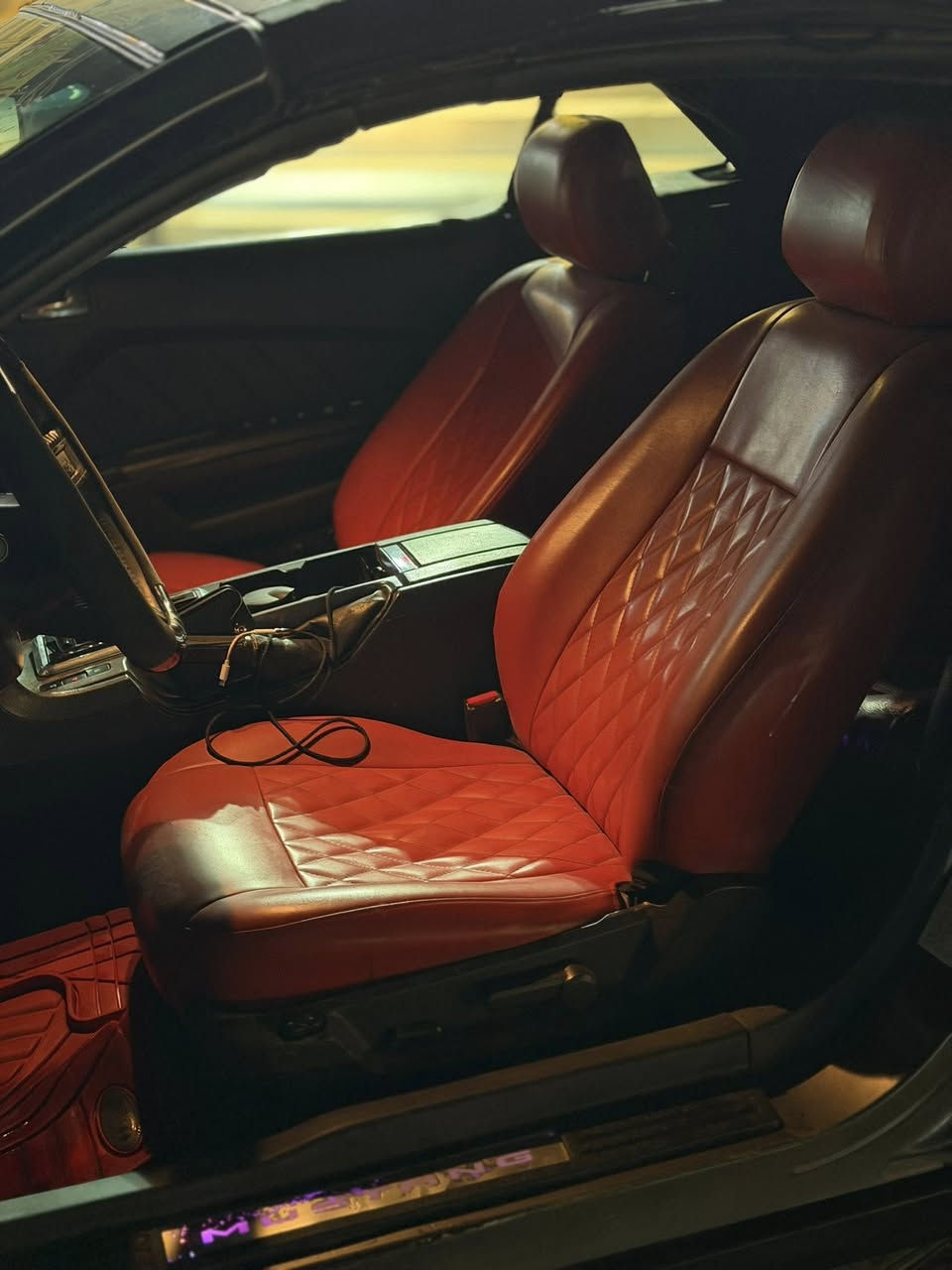 موستنك2012 برميوم
ويل 20 مكينه 6/3700 كير اوتو غرفه جلد احمر كشنات كهرباء تبريد تدفئة كله شغال عالي ناصي زارعلها عدسات كشف جديد مصار شهر من بدلته ادامه كامله لمنضومه الاحتراق بلكات ومجال ونوزلات كله جديد السياره بسعر البلاش ب68 ورقه وبيها مجال بسيط ***********
