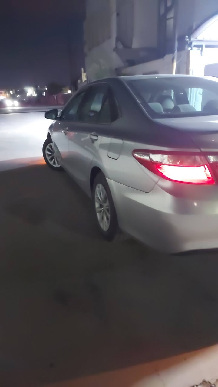 السلام عليكم
السلام عليكم
گامري 2017 LE 

ماشيه 140 

رقم سليمانية دولي الجديد بأسمي سنويه هزه جديده

شـرط التحويل والغرامات ..

محرك ٢٥٠٠ // ٤ سلندر شـرط ع شركه .. كير شرط

السياره بيها نص بونيد وا جاملغ وا باب السكن رش 

 .. تحكم استيرن .. داخل لونين ..  مثبت سرعه 

تايرات جدد .. صدر ع شركه .. تبريد ثلج 

السعر ١٣٥ $

المكان : كركوك

رقم ***********

( اعتذر عن الاقساط والوعده )
