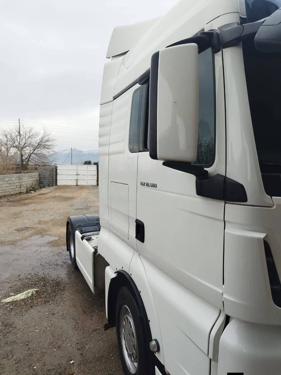 مان بۆفرۆشتن 540 تاک سۆپەری اڵمانی ڕیتایدەر سەلااچە سبلیت خەزن فول موسەفات***********
