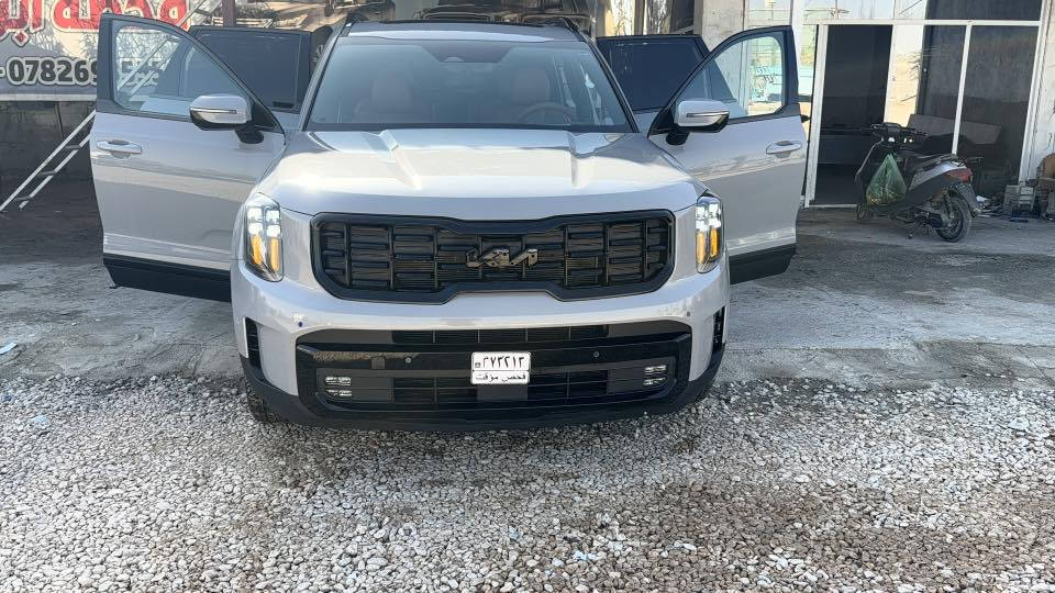 كيا تلورايد موديل 2025  لون اسمنتي وارد امريكي فول فئة ( برستيج)  اعلى مواصفات حادث دعاميه فقط مكفوله كفاله عامة من الصبغ والبارد والرصعات 
 فول مواصفات فتحتين كشنات  تبريد تدفئة 
ماشية (61 الف 

السعر 40 الف ترهم مراوس بسورنتو 23 او 22 
 كلشي موضحلك بالتصوير وبالمنشور

 

مواصفات سيارة  
1- بانوراما قطعتين
2-كشنات تدفئه تبريد امامي خلفي
 3-كشنات جلد مشمشي 
 4- 7 راكب vip منفصل  
5-كشنات خزن كهربائي 
6- نظام صوت متكامل (10) 
7-ستيرن تدفئه + هزاز ستيرن  
8-شاشه دجيتال الكتروني 
9-داتا شو 
10-خمسة كامرات 360 درجة
11-كامرة دواره 
12-كامرة بالمري +كامرا وسطية 
13-لايتات زينون 
14-لد خلفي 
15-اشارة بالمري 
16-بصمة 
17-بصمة ابواب 
18-سايد بريك كهربائيّ 
19-صندوق كهربائي ( بصمة ) 
20-نظام المنحدرات  
22-بردات خلفي 
23-محرك 6سلندر 3.8L 
24-تشغيل عن بعد و دخول ذكي 
25-اوتو هولد +اوتو ستوب 
26-توقف  ذكي 
27-مثبت سرعة مع مثبت مسارات 
28-تحديد مسارات متكامل مع قيادة ذاتية 
29-رادارات امامي خلفي جانبي 
30-حساسات امامي خلفي جانبي 
31-شحن وايرليس لجميع المقاعد الامامية والخلفية
32-التبريد مركزي 3 قطع 
33-اتو Stop 
34-المرايا الجانبية قلاب عند الرجوع للخلف
تنتة كنتارا 
رقم بغداد  باسمي 
مكان السياره النجف  

 هـ ***********واتساب
