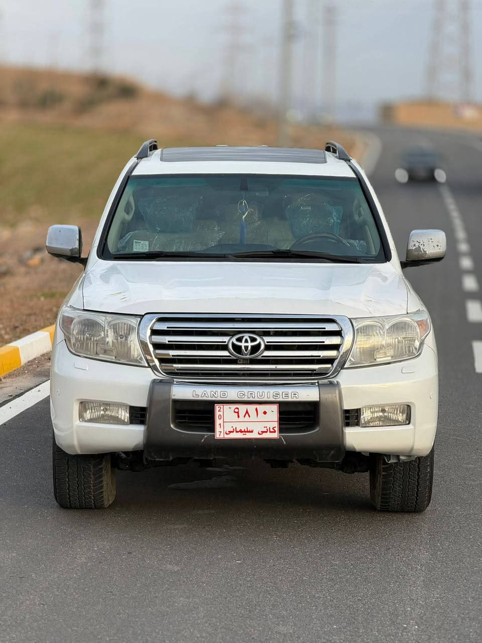 وةنةوشة ٢٠٠٨ علوج (ادوات_بدون رقم ) 
سةيارةكة تةنها يةك پةلةي بوياغة دةنا هيچ هيچي تري نيية گيرو مةكينةي بةشةرتة ٨ پستني قةبات مواسةفاتة دةعامي بو دةعامي بةشةرت ١٧٠ هةزار روشتووة مةكينةي نةكراوةتةوة سةيارةكة زةمان دوبةية بةشةرتي حاسيبة 
شوين// كوية 
***********
***********

ئـەگەر سەیارەکەت دەفرۆشیت نامە بنێرە با بلاوی کەینەوە لۆت
