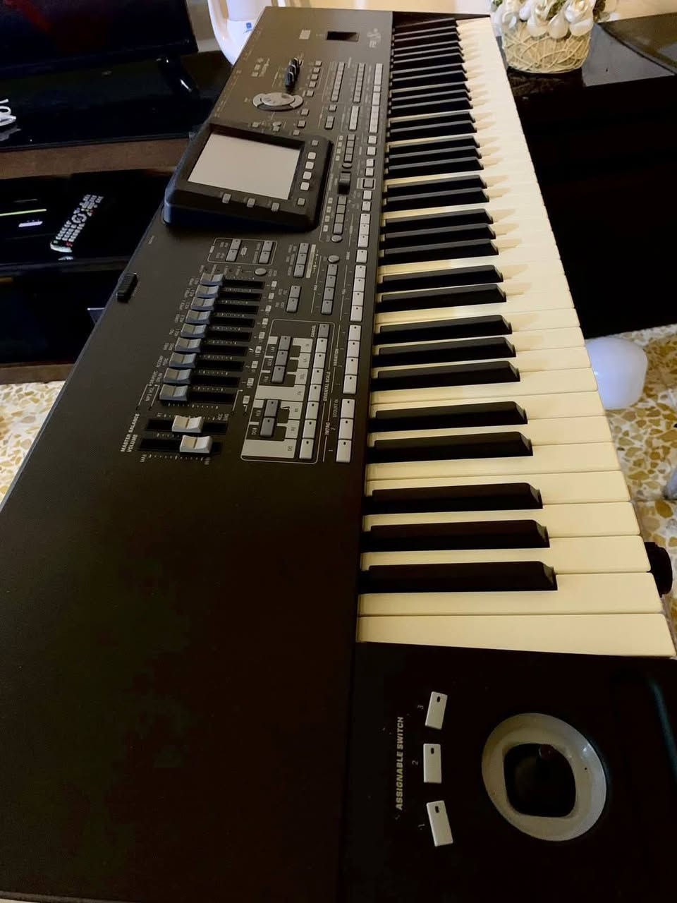 KORG Pa3x Super Oriental Ram 256
كورگ ثري اكس برو  سوپر اورينتال رام ٢٥٦
مع ملحقات جنطة مدرعة وستاند وسماعة وسوكتات  او مراوس بي اي جهاز حسب القناعة  مكاني  بغداد 
البيع سعر ١٢ ورقة 

الجهاز خارق النظافة 
ومفول سيتات روعة

اي استفسار تفضل خاص .


**إذا كنت صاحب هذا الإعلان وتريد حذفه لأي سبب، رجاءا أرسل رسالة إلى الدعم الفني**
