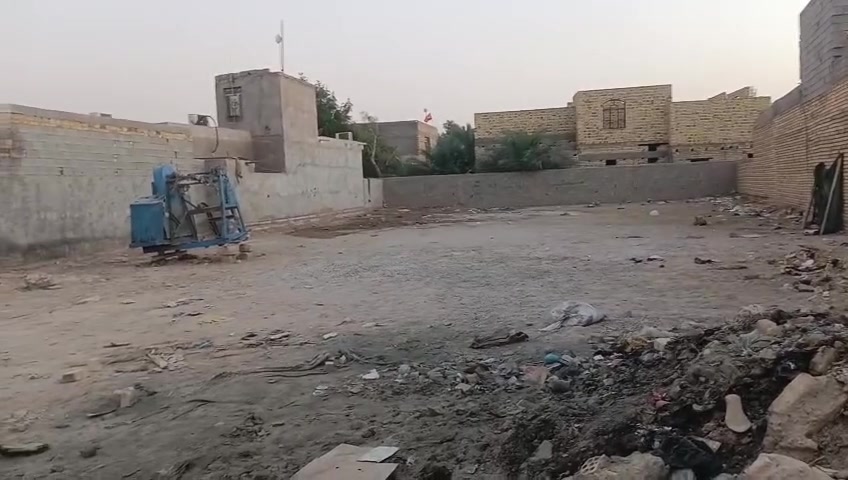 السلام عليكم ورحمة الله وبركاته قطعه للبيع  المساحه 850م قضاء الرفاعي زراعي ع شارع رمثان مقابل البستان كهرباء ماء مجاري كل الخدمات متوفره القطعه مدفونه تراب ومحدوله جاهزه للبناء السعر وباقي التفاصيل خاص او التصال ع @إشارة  ***********
