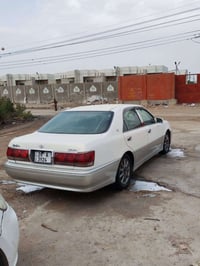 تويوتا كراون • مكفولة • نجف