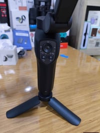 اوزمو F12 • بدون كارتون • بدون شاحن