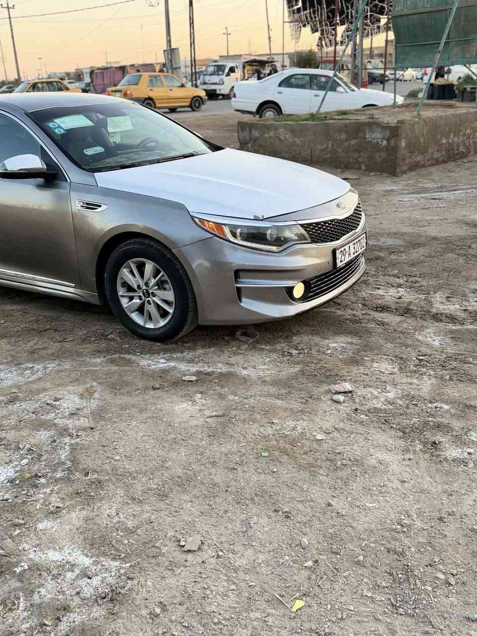 سلام او عليكم سياره كيا اوبتمه مديل 2016 سياره بيه جاملغ او بنيد فقط والباقي كفاله عل سونار نبيع رقم واسط بسمنه سنويه لل30سياره ماشيه 80سياره جديده او جهازه تخم تاير تبريد حداديه مكينه او كير كفاله سياره مال جناي السعر 113مكان سياره واسط ***********
