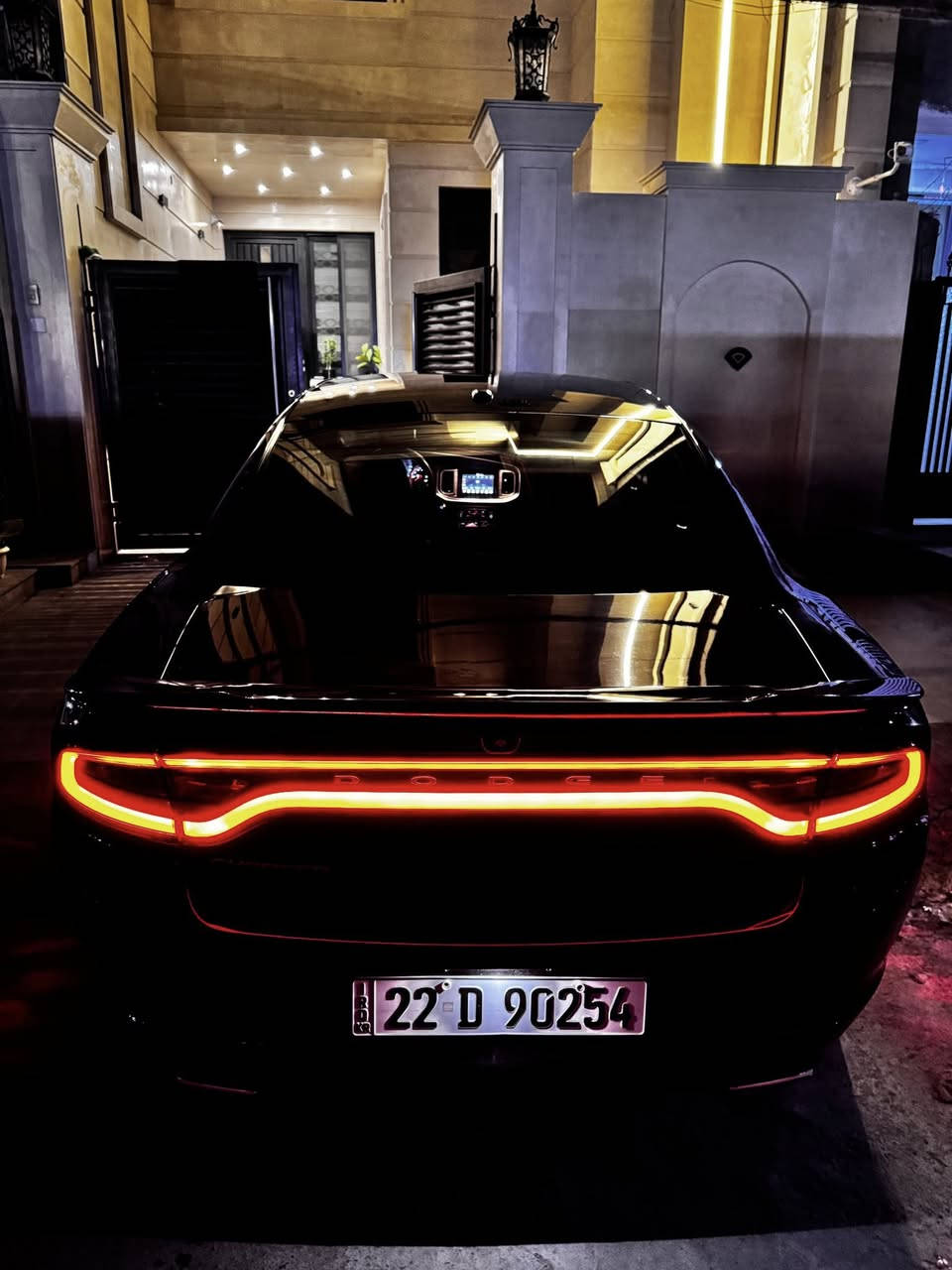 السلام عليكم جارجر sxt مديل2022 أصل لون اسود ماشية 63الف ميل
مواصفات كامرة خلفية حساسات امامية خلفية

مواصفات عادية تشغيل ع بعد  حادث السيارة جاملغ وبنيد بدون أيرباك موضح بل صور  وبيها مال تحميل شي بسيط بل قمارة وبيها ٣ رصعات بل باب مامسويهن مال سايق 

عنوان السيارة بغداد المشتل حي المعلمين السعر 220$ وبيها مجال بسيط ***********
