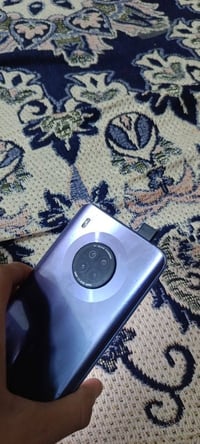 هواوي Y9a • ذاكرة 128 • كاميرا امامية 64