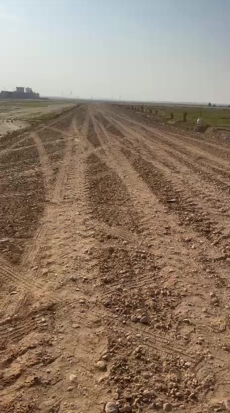 سلام عليكم
موقع جديد. في ناحيه كنعان مقابيل محطه حجي ذياب
الموقع صار يومين من فتحنا دوانم طابو زراعي سند 25
يعني تحويل مباشر بأسم المشتري المبيع منهن من رقم 1.  لحد رقم 6.  عندي من 7 وفوق بعدهن لي يدور سكن او ستثمار او الباقي المشاريع لاخره يبعدن عن شارع الرئيسي بحدود 400 متر لاستفسار تصل على هذه الرقم *********** او ***********
