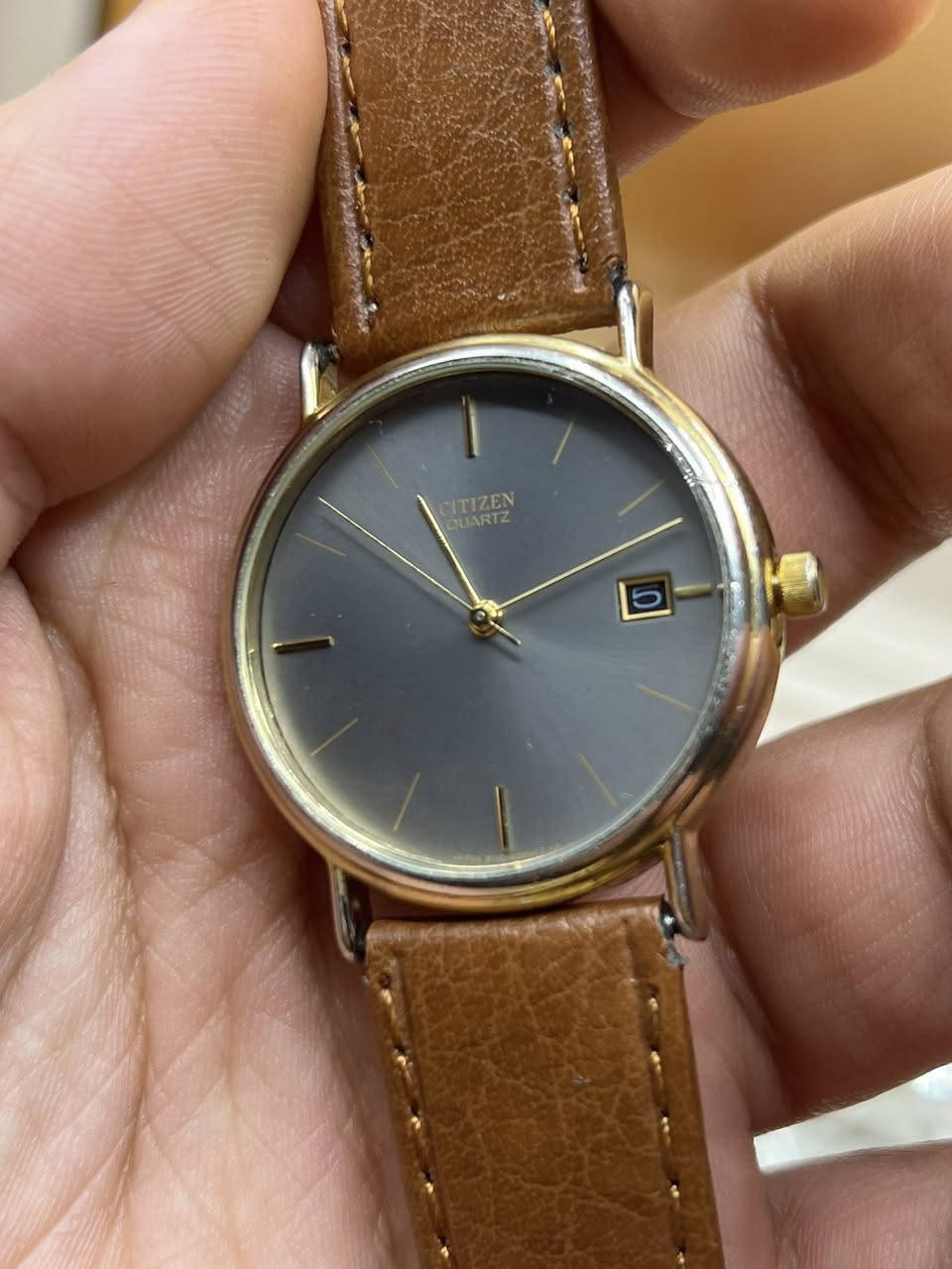 ستزن ياباني اصلي انتاج قديم بطارية منفذ شهري قطر 33 سير مستبدل جامه مستبدله نظافة ممتازة
 السعر 45 الف
***********
