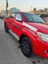 للبيع بيك اب هايلكس دفع رباعي  2014 كويتي اصل  السياره جديده جدا مكفول...