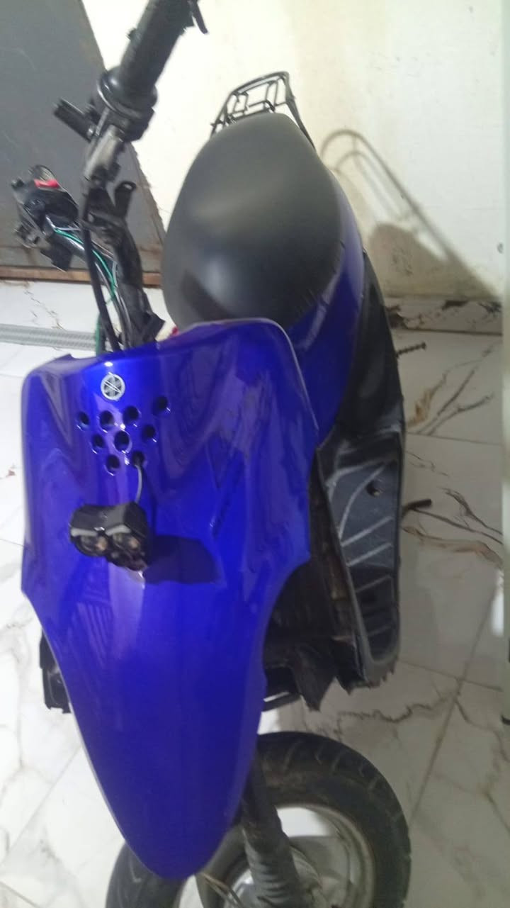 السلام عليكم دراجه للبيع ام تسع زروف مكفوله من كلشي شغاله نضيفه مكان حي العسكري شارع ابو دله السعر 200 وبيها مجال بسيط البصرة, العراق


**إذا كنت صاحب هذا الإعلان وتريد حذفه لأي سبب، رجاءا أرسل رسالة إلى الدعم الفني**