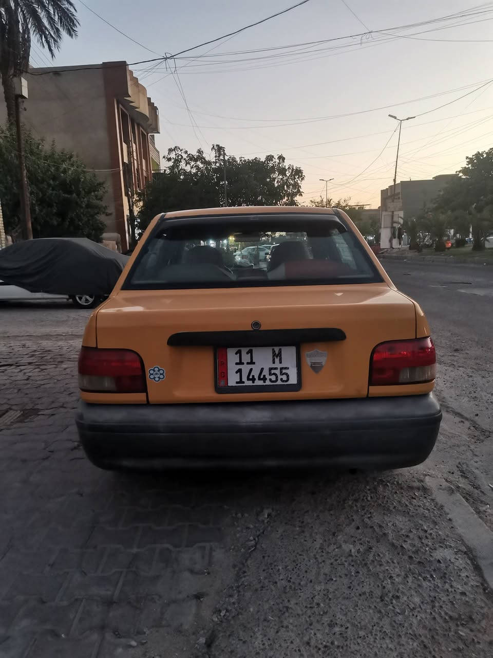 سايبا 2015 رقم بغداد انكليزي باسمي تحويل ثاني يوم هزه جديده مصفره هيئه غرامات.
جامه اماميه، اصليه جديده، صدر جديد، تخم تاير جديد، كهربائيات كلها شغاله، مصار 10 ايام من مسويهن يعني استهلاك صفر.

مكينه بيها تبخير وتنقيص قليل جدا، وتبريد لا يعمل، كلج التبريد يفتر وهي طافيه يعني ملاطش الكمبريسر، بس كسر بوري الراديتر احتمال فقط لحيم و غاز.

المكان بغداد الشعب او ديالى بلدروز
السعر 27 وبيها مجال حك الجيه.
للاستفسار ***********
