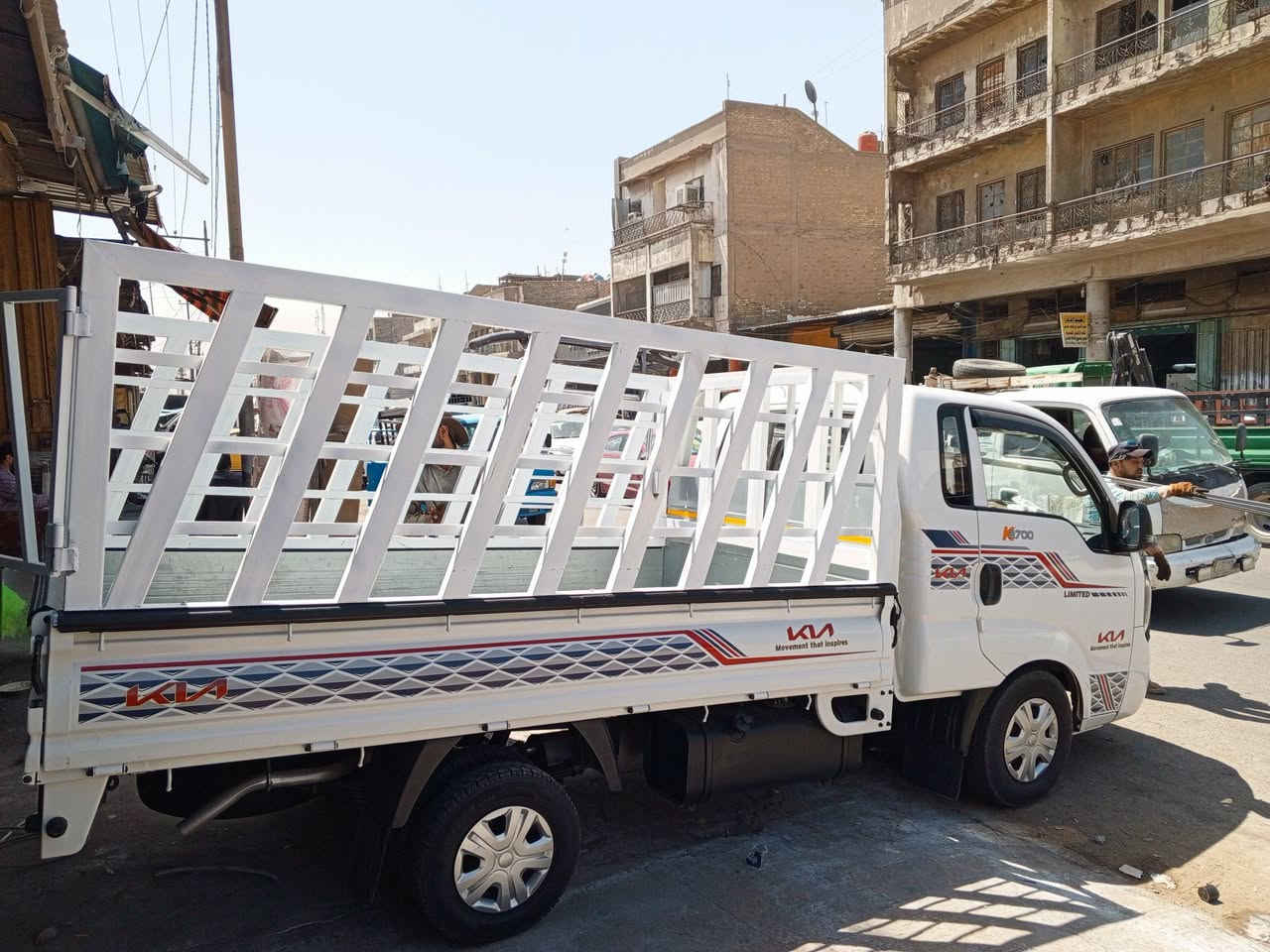محجرات بوري شخاطه نثيه وفحل وجميع انواع السيارات الحمل بغداد الشيخ عمر شارع الاول مقابل امانة بغداد اي استفسار واتساب ***********
