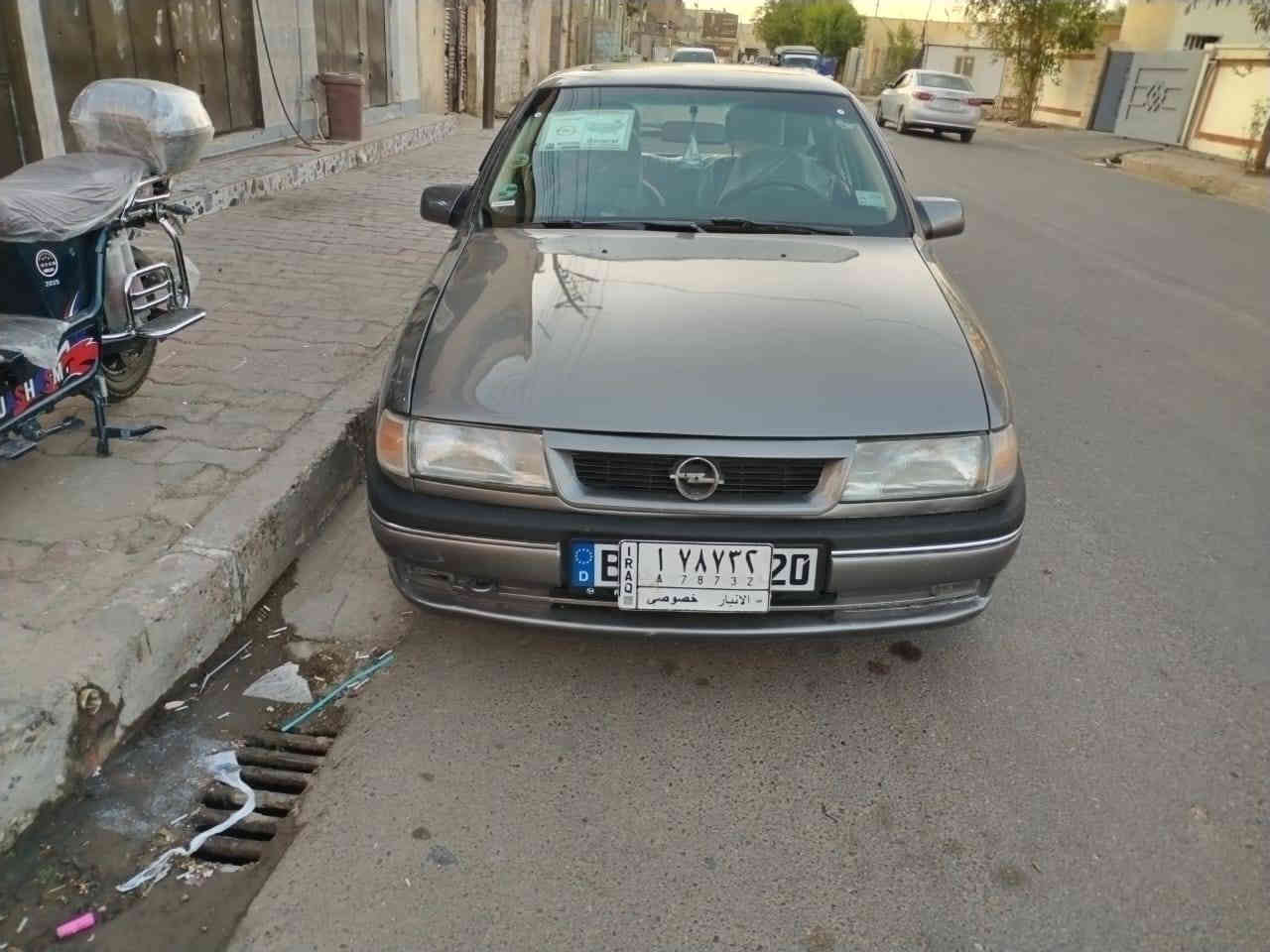 السلام عليكم البيع اوبل فكتره هاج باك كير عادي محرك 1800 موديل 92 كير محرك حداديه تخم تايم ما بيهه نقص تعمير جديد رقم انبار السنويه منتهيه من 24 عليهه غرامه 300الف تنزل من سعر. سعر السياره 36وبيهه مجال بسيط السياره اني مكلف للنشر مكان السياره الانبار هيت رقم صاحب السياره ***********
