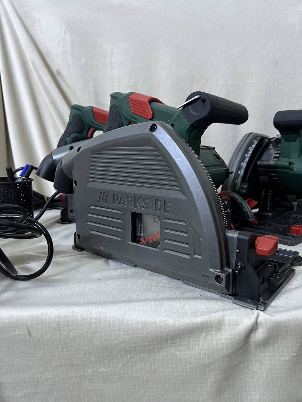 من رخصة الادمن المحترم


**إذا كنت صاحب هذا الإعلان وتريد حذفه لأي سبب، رجاءا أرسل رسالة إلى الدعم الفني**