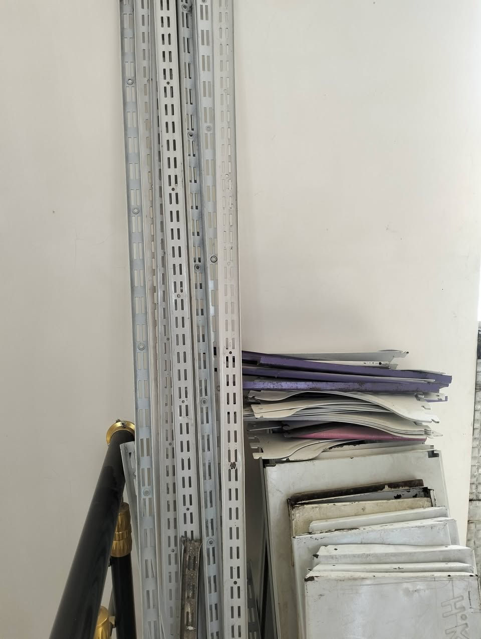 رفوف نظيفات للبيع
مال محل عزلته سعر مناسب 
سيبابة مع الجناكيل ورفوف ومساطر 
مكاني بغداد مدينة الصدر


**إذا كنت صاحب هذا الإعلان وتريد حذفه لأي سبب، رجاءا أرسل رسالة إلى الدعم الفني**