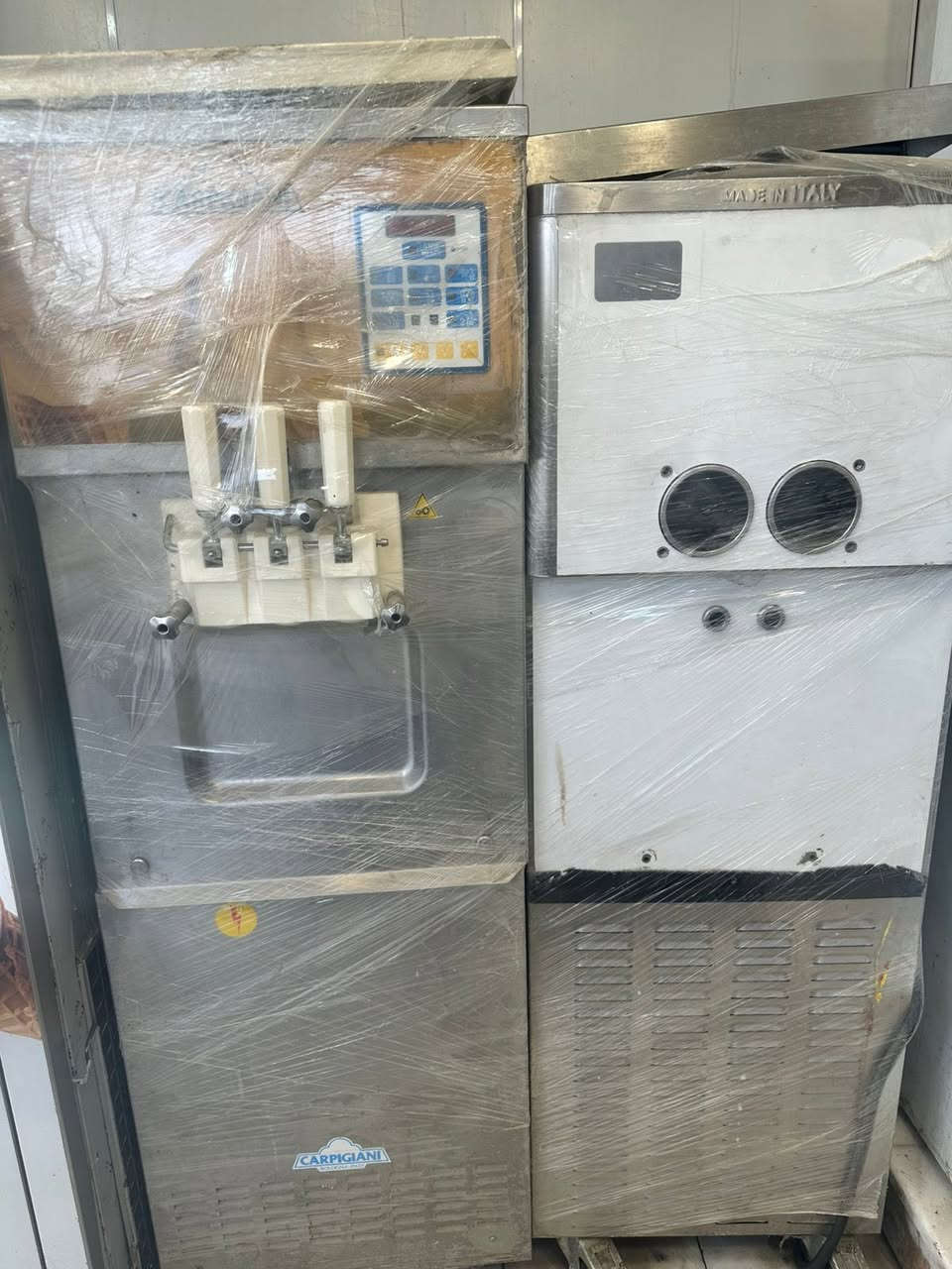 السلام عليكم متاح DSكاربيجاني
ومكائن عدد2سوفت 

الأولى كاربيجاني بيها ليك

والنوع الاخر جل متك شاشه متوقفه 

للأستفسار ‭٠٧٧٢ ٢٦٥ ٦٠٢٠‬++ ‭٠٧٧١ ٤٤٦ ١٩٦٦‬
