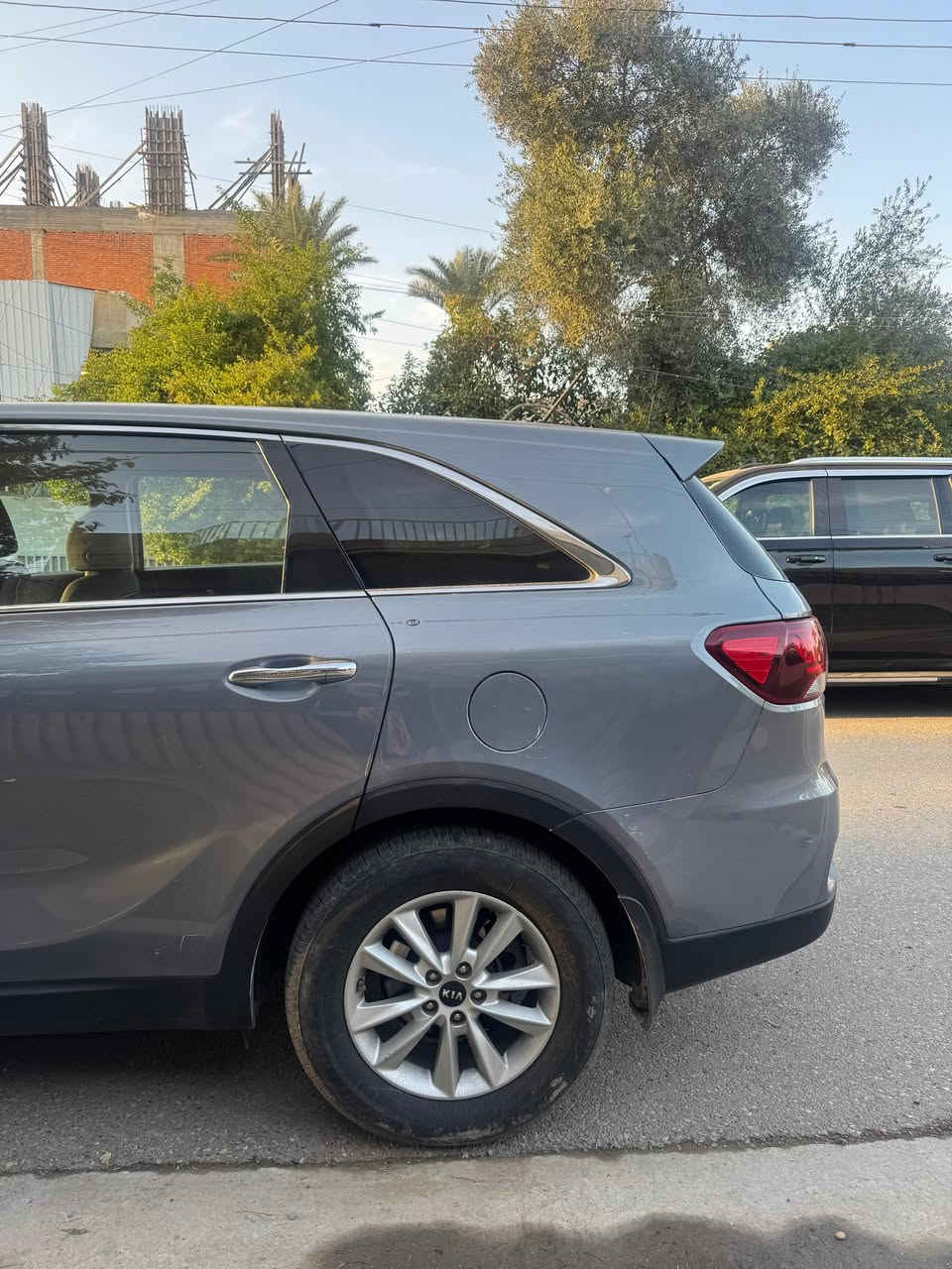 سورنتو 2020 وارد امريكي محرك 2400 الحادث امامي، تصليح جدا نظيف 170 ورقة وبيها مجال بسيط
ماشية 76 ميل

كاميرا وشاشة اندرويد بلادية
 ***********
