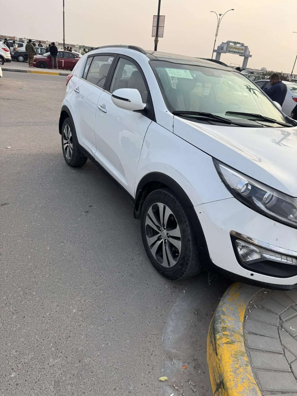 كيا سبورتج 2011 خليجي فول مواصفات رقم بصره باسمي انكليزي سياره جاهزه من كلشي حداديه تخم تاير كير مكينه كله جاهزه بيه جاملغ وبنيد سعر 108 للتواصل ***********
