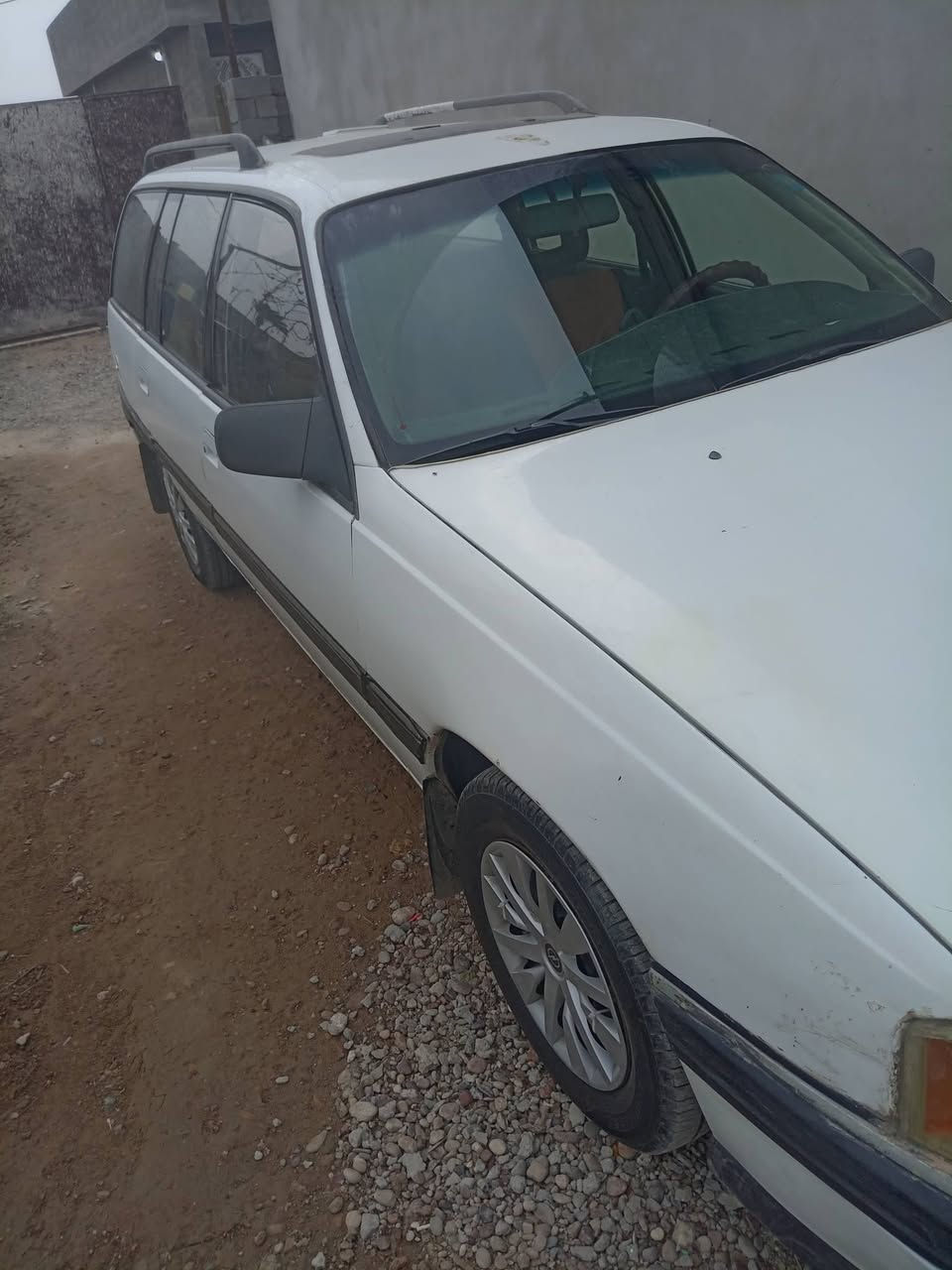 سلام عليكم للبيع اوميكا ستيشن بلادي بدون صبغ ولاطخه ولاخياس كهبايات بلادي محرك ٢٤كير عادي محرك بيه صوت بل بطاله مال كمشفت سيارة خير من الله تخم تاير السعر ٤٠ وبيه مجال مكان بغداد رقم نينوى انكليزي بسمي شرط تحويل عنوان سياره بغداد ابو غريب
استفسار تصال *********** واتساب
***********
