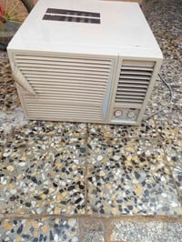 مكيفات جددستعمال 10ايام 07700685299