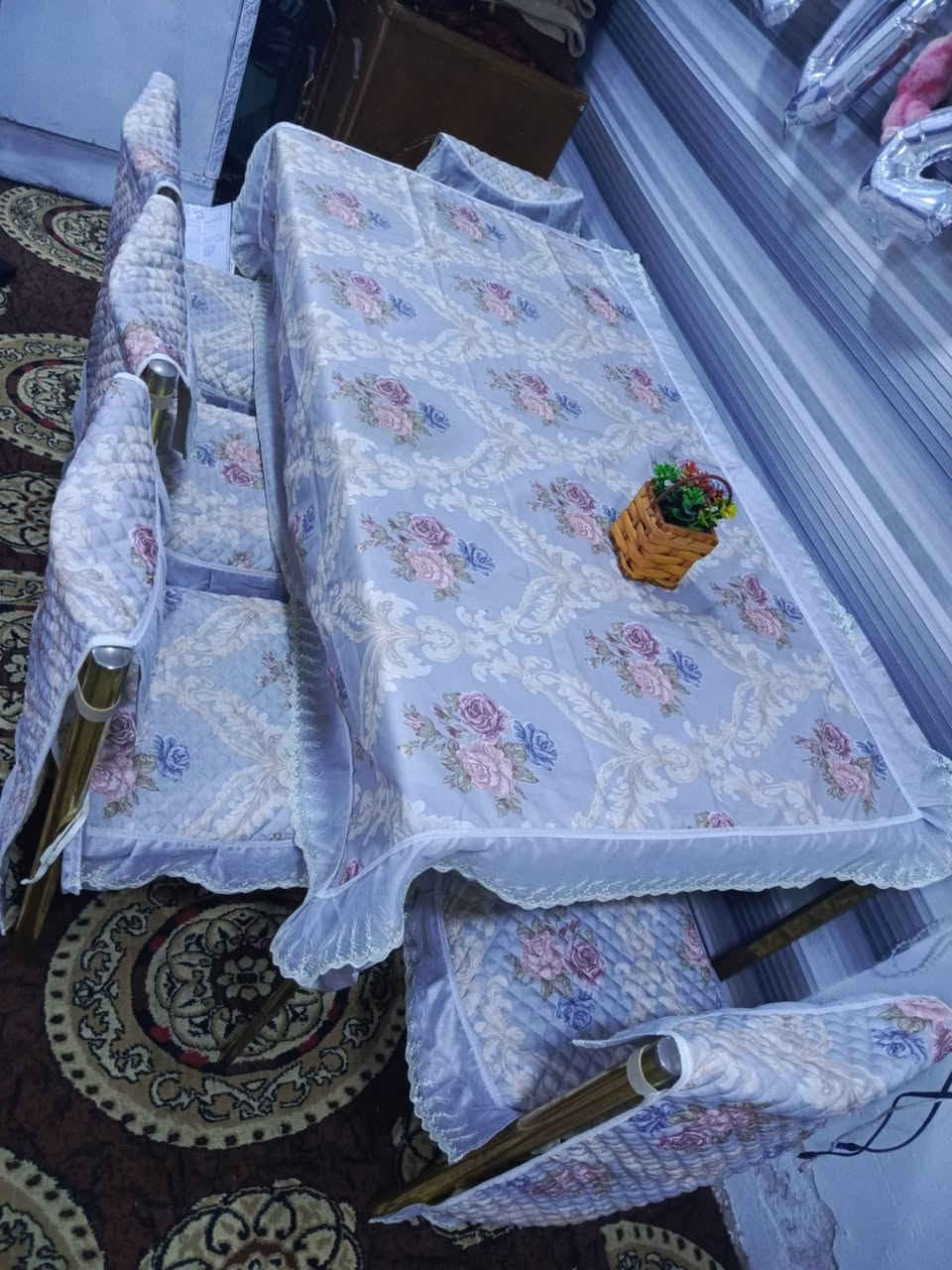 ميز و6كراسي جديد ونظيف 90وبيه مجال

مندوبة غراض اشعندك دزه خاص واعرضه بعموله بسيطه


**إذا كنت صاحب هذا الإعلان وتريد حذفه لأي سبب، رجاءا أرسل رسالة إلى الدعم الفني**