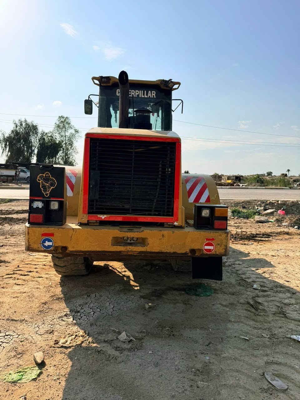 شفل كتر حجم ٣٨ موديل ٢٠٠٧ رقم سليمانيه
السعر 5 ونص وبي مجال 
صبغ البلادي  مابي اينقص 
***********
