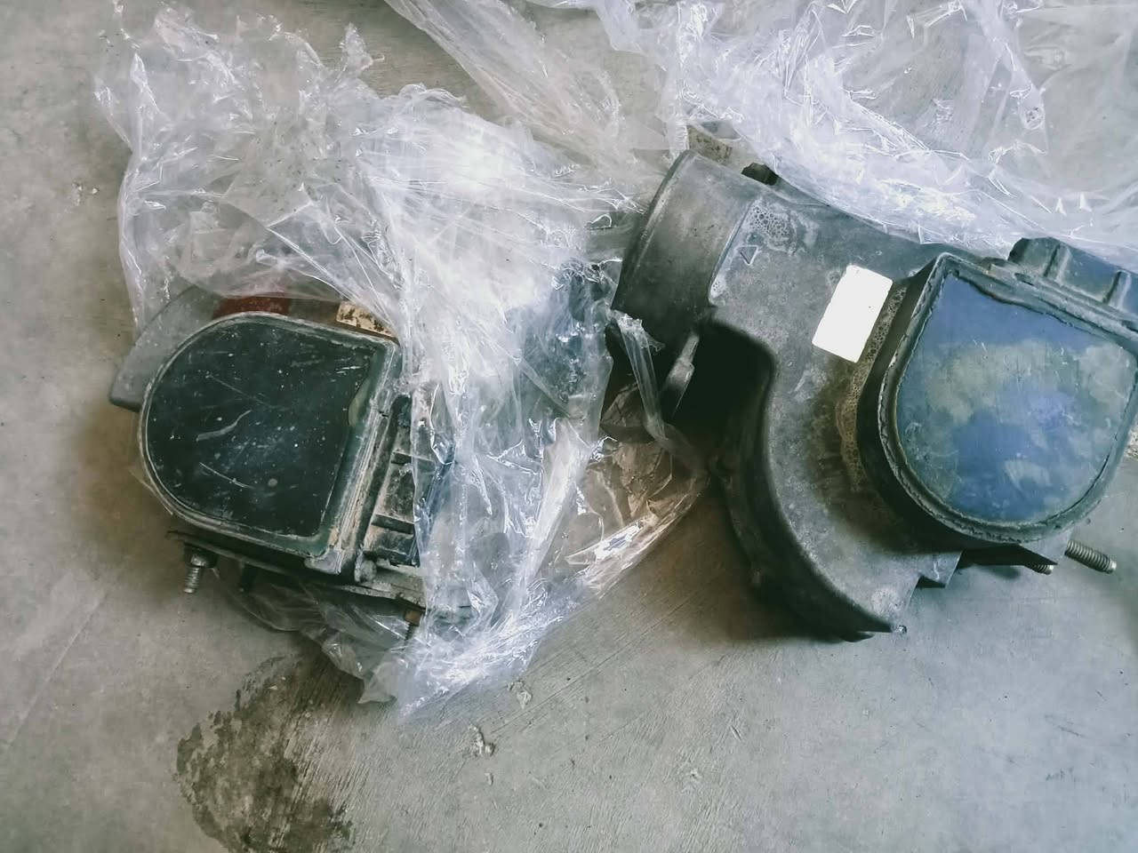 سلام عليكم تمه وصول غراض كيه سيفيه مكاين +كيوره عادي +وتماتيك كله متوفر استفسار  *********** *********** وان شاء الله راح تجيني حاويه مال مكاين بعد عشره ايام
