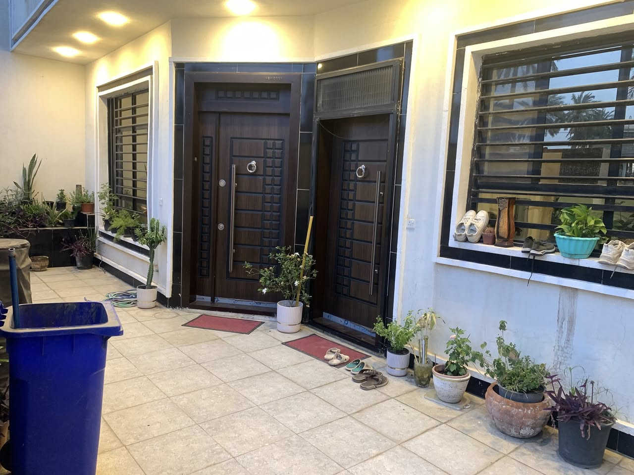 🏠 دار للبيع
📍 الكاظمية الثانية الطي 
📍 نزال صالح مصطفى 
📐 المساحة: 130 متر وقف 30 متر 
📐 واجهة 10 نزال 13
🛏️ مدخلين صالة مطبخ صحيات غرفة 
🛏️ الطابق الثاني تلث غرف نوم صحيات بيتونة
✨دار نظيفة وموقع ممتاز 
🎥 يوجد تصوير    

📞 للاستفسار والمراسلة:
***********

عقارات الكاظمية والطي 

نوفرلكم:
🏠 بيوت للبيع
🏘️ بيوت للإيجار
📍 قطع أراضي
🏢 محلات وشقق
💰 أسعار مناسبة ومواقع ممتازة

هدفنا نوفرلك العقار المناسب بأسرع وقت وبمصداقية عالية 🤝

📌 نخدم مناطق:
الكاظمية • الطي • بغداد والمناطق القريبة

📞 للاستفسار والمراسلة:
***********

تابعوا الصفحة يومياً حتى توصلكم أحدث العروض والأسعار 🔔
وأي شخص عنده دار أو أرض يريد يبيع أو يأجر يراسلنا خاص.
