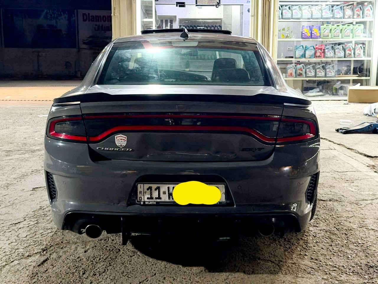 السعر كلش مناسب مستعجل عل بيع وبسعر البلااش دودج جارجر R/T موديل 2018  محرك HEMI 5.7 V8 الممشى 107 ألف كيلومتر (وليس ميل تشغيل عن بُعد (Remote Start) شاشة عربية  سنوية بغداد باسمي حدادي 100% كهربائي 100% بطارية جديدة تخم تايرات جديد تخم ويلات (نجمة) جديد السيارة جاهزة ولا تحتاج أي مصروف وارد أمريكا حادث سابق بالجاملغ والبنيد يوجد إكلير بالجاملغ الخلفي بدون ضربة  رقم الشاصي (VIN) السعر كلش مناسب مكاني بغداد

2C3CDXCT6JH206957

***********
