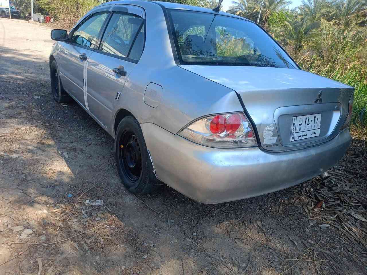 ياالله السلام عليكم لانسر موديل ٢٠١١ بيه صبغ ٤ قطع بدون دواخل أثر شخوط مكانيك مقفول تبريد ثلج خير من الله صدر امامي خلفي جديد رقمه بغداد مشروع وطني السعر 70 بيه مجال قليل مكان ديالى بعقوبة رقم اتصل على صاحب سياره ***********
