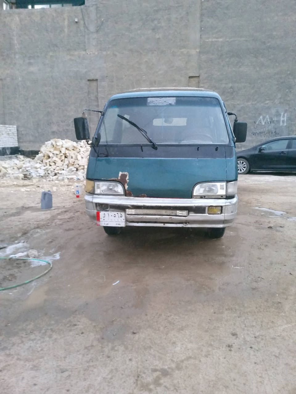 سلام عليكم شباب لبيع اسيا موديل 96رقم بغداد الماني سنويه جديده 2029محرك كير اكسن  مكفولات حداديه جديد تخم تاير جديد بور مشط جديد كهربائي كله شغاله سياره جاهزه من كلشي مكاني بابل الهاشميه ***********
