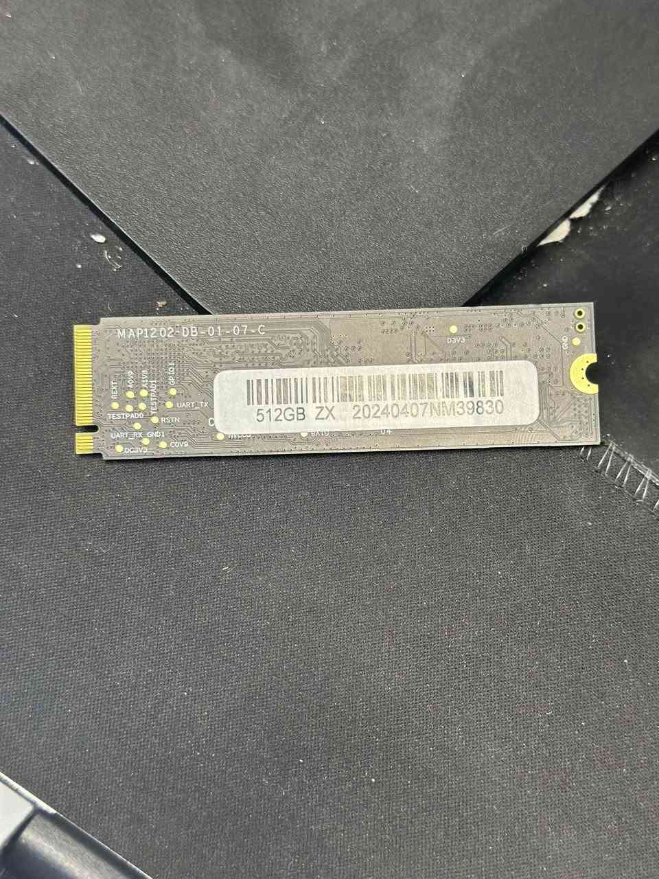 هارد m.2 NVME

512GB


**إذا كنت صاحب هذا الإعلان وتريد حذفه لأي سبب، رجاءا أرسل رسالة إلى الدعم الفني**