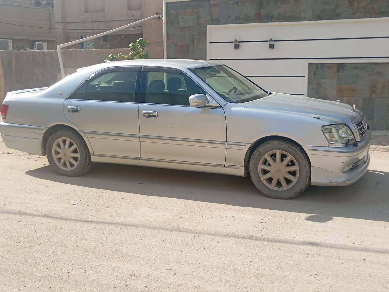 السلام عليكم  للبيع ١٠٥ وبيها مجال  سنويه جديده وبسمي ***********

