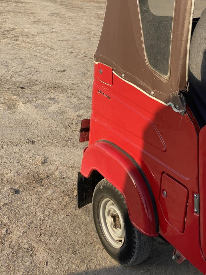 السلام عليكم تكتك للبيع مضلع 22رقم بابل نكليزي مكينه كفاله والكشر بيه طختين ***********
