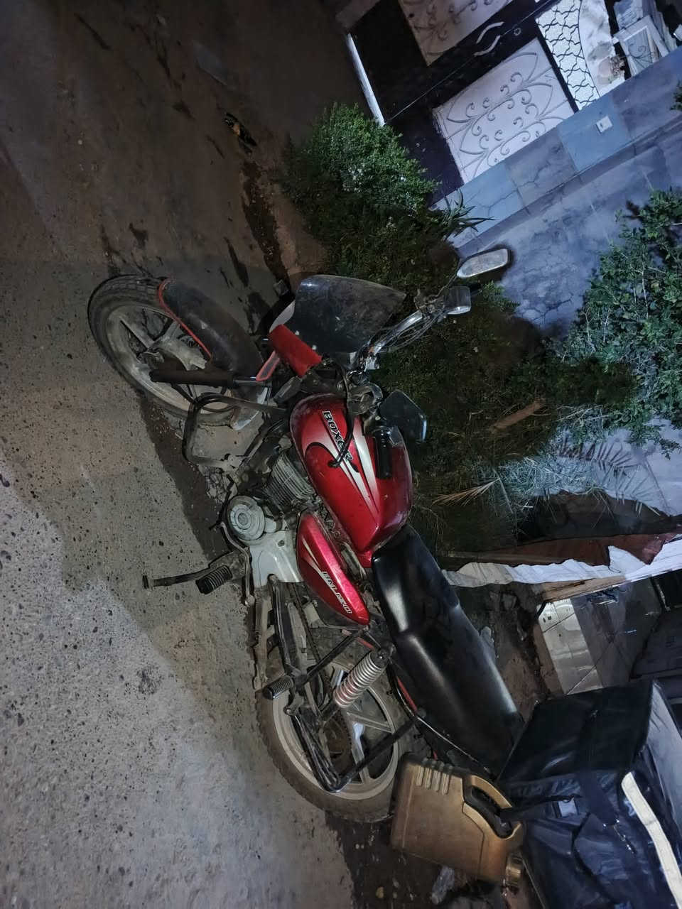 بوكسر ٢٠١٩ للبيع محرك ٤نمر مبدل ولفات الدراجه اوراق سعرها ٥٠٠ و بيها مجال
***********
***********
