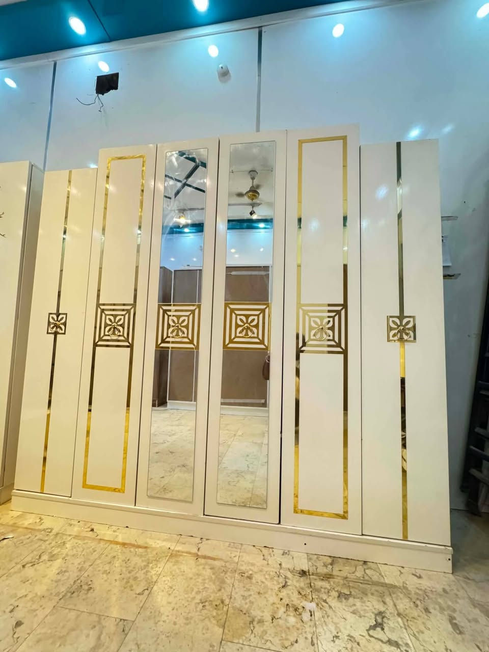 5قطع نظيفه  سعر 380 مكان نجف


**إذا كنت صاحب هذا الإعلان وتريد حذفه لأي سبب، رجاءا أرسل رسالة إلى الدعم الفني**