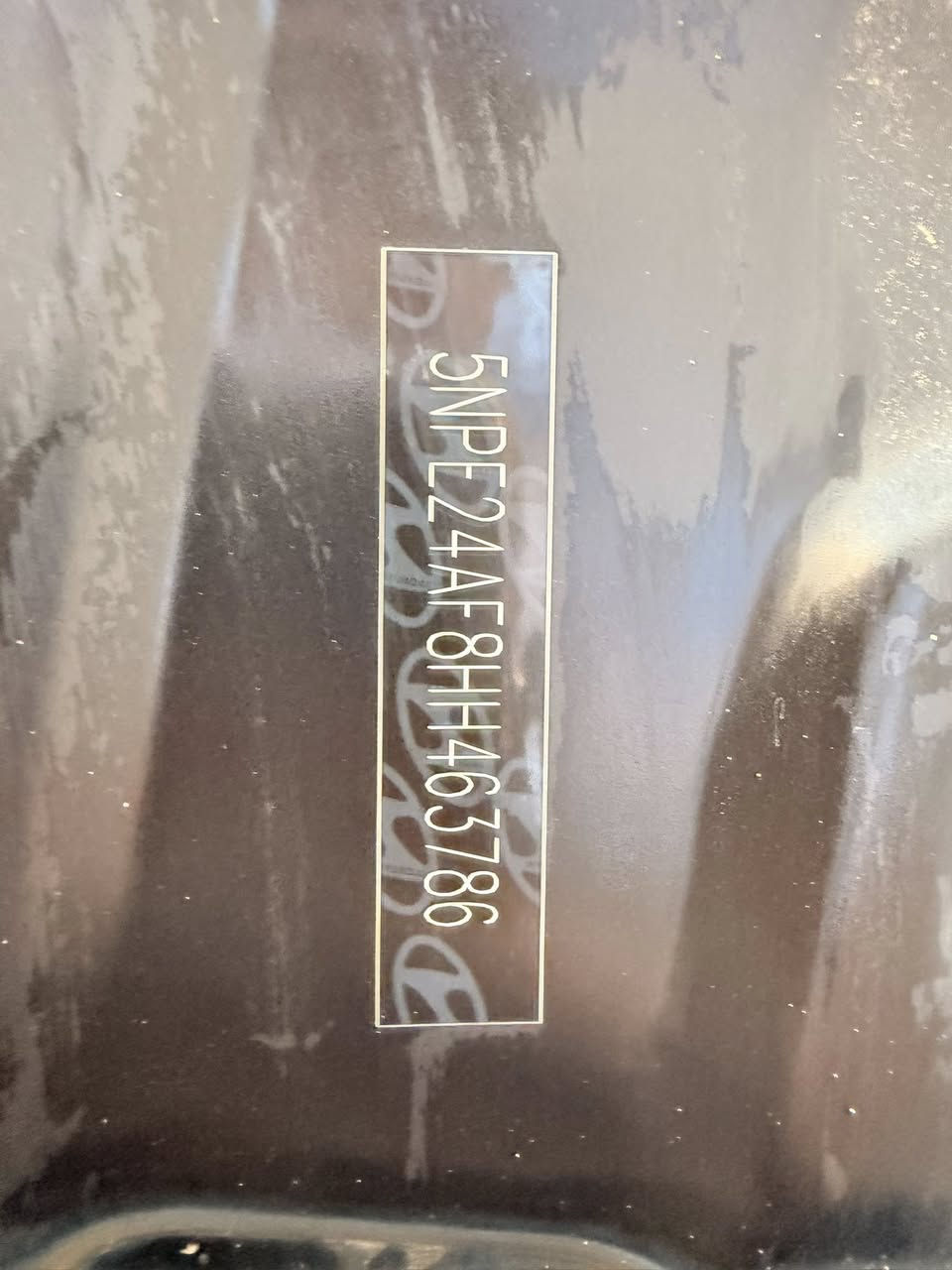 السلام عليكم سوناتا اسود 2017
مواصفات
نص فول
تحكمات ستيرن
شاشه كبيره
كامره دواره
ويل كب سبورت
مكينه 2400
كاشف عطال
نظام ايكو وسبورت
سياره جاهزه من كلشي
جامرلغ خلفي ايسر ونص الباب كما موضح بالصور بدون دواخل جميع الايرباكات سليمه 
سياره بدون نقص
مكان السياره : ديالى بعقوبة 
بشرط تحويل ثاني يوم 
السعر 113 وبيه مجال بسيط
رقم الهاتف ***********
