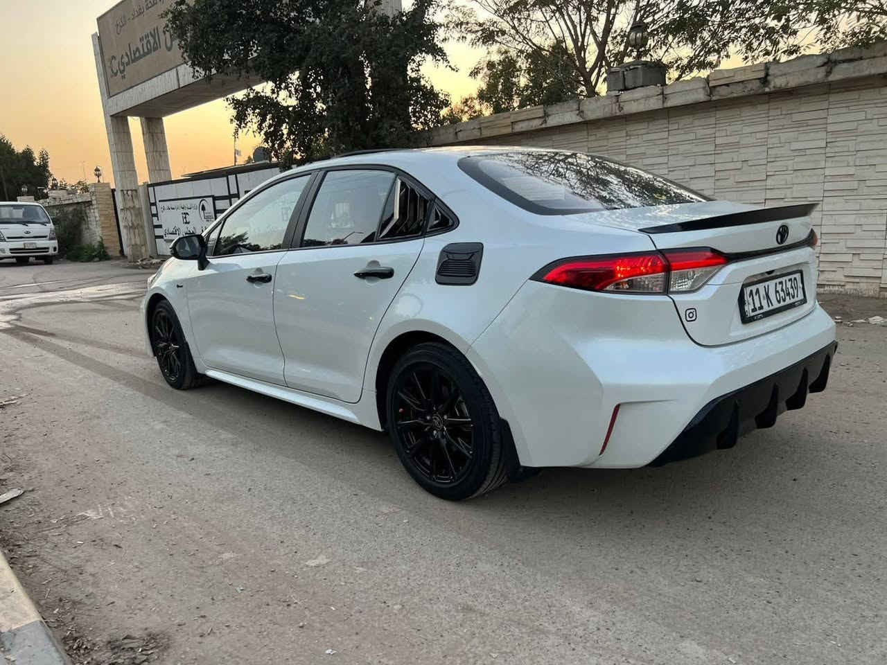 سلام عليكم كورله S بلاك ٢٠٢٥خليجي كفاله عامه بحاله لوكاله سياره جديده ماشيه ٩ لالف كفاله عامه من صبغ ول فتح ول باردر
سياره جديده احلى من لصور 
فول مواصفاك ل S بلاك
فتحه + بصمه + بصمه ابواب + داخل جلد احمر + كشن كهرباء + تبريد قطعتين + نظام ترحيب + فول تحمات + رادار امامي + ويل اسود + يدات مال بوب سود + مري جوانب اسود بلاد + سبايدر خلفي بلادي + هند بريك بصمه + مود درايڤ + اوتو هولد + ماشيه ٩ لالف 
سياره  ابيض صدفي لوجبه لاوله 
مكان السياره الكراده 
للستفسار  ***********
بيع مستعجل
