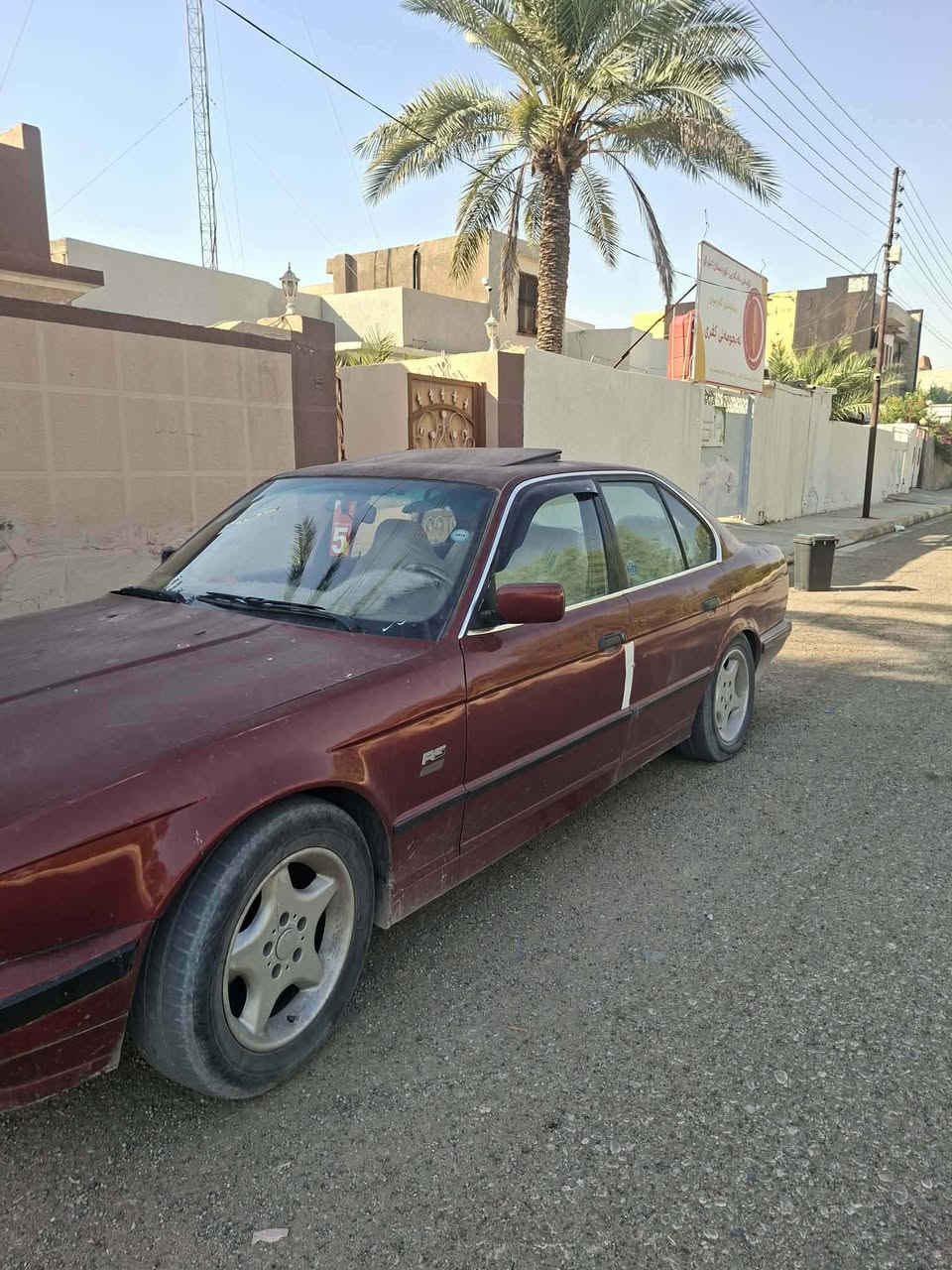 bmw 520 
مۆدێل   1992
گێڕ و مەکینە بەشەرت 
تەبرید بەشەرت 
سارد و گەرم 
سەیارەکە ماڵی دۆستە ئاڕم هەولیر 
کەفیلی ماڵی مەدەنی و موس و بڕاوەی و حوکمەت بەشەرت 
سەعر 43 گەڵاو مە عامەلەیە کی برایانە 
ئەگەر موشتەری ئەتخەمە سەر سەرم ئەگەر موشتەریش نیت باسەری یەک نە ئێشێنی قوفڵیش لە موبایلا ناوتریت  لەگەڵ ڕێز و ئحترام بۆ هەمو لای


**إذا كنت صاحب هذا الإعلان وتريد حذفه لأي سبب، رجاءا أرسل رسالة إلى الدعم الفني**