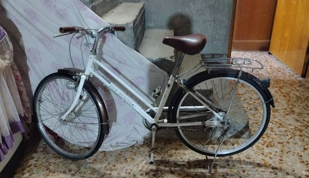 بايسكل مستعمل قليل اخو الجديد 
نضيف جدا نضافته 70%
سعرة 125 وبي مجال 
للتواصل واتساب 7809694916


**إذا كنت صاحب هذا الإعلان وتريد حذفه لأي سبب، رجاءا أرسل رسالة إلى الدعم الفني**