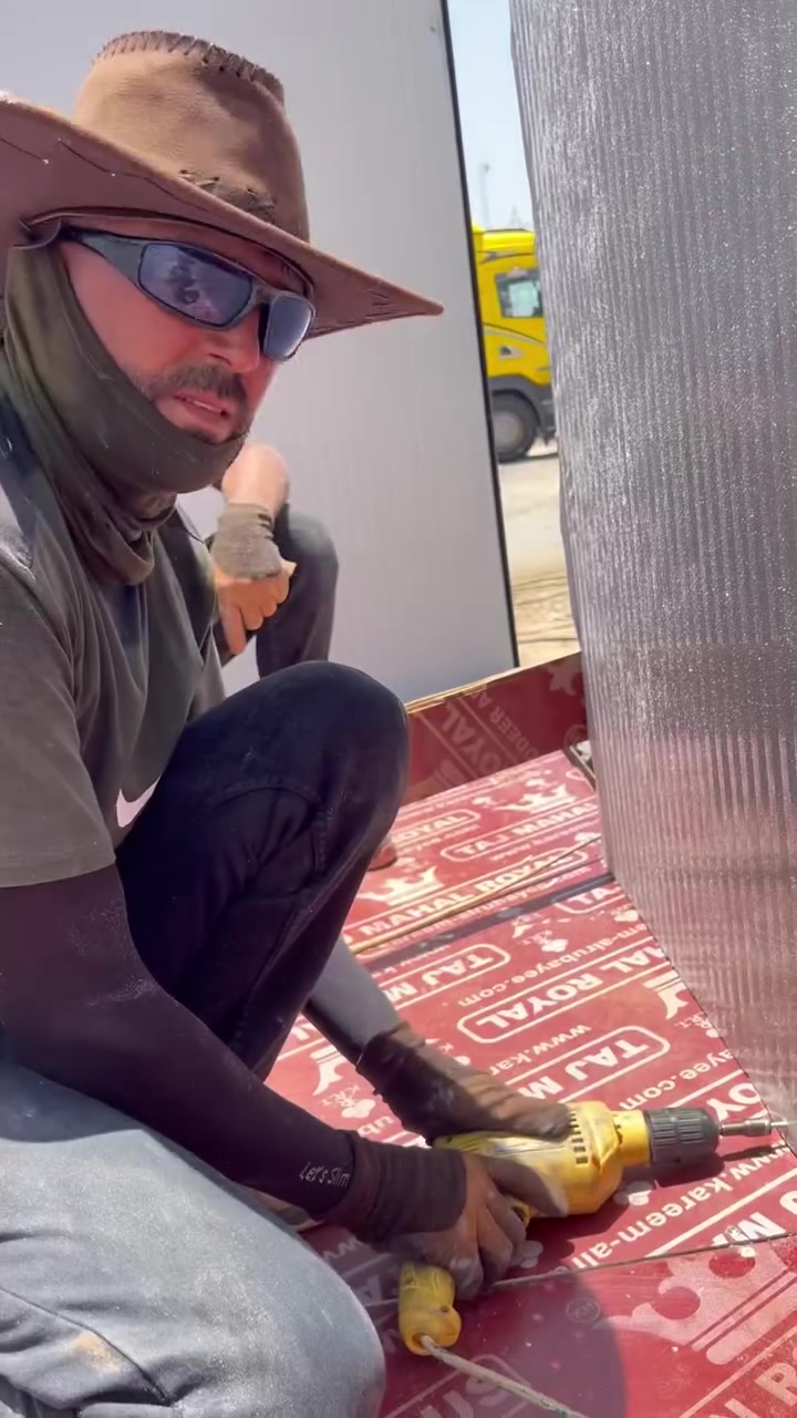الاحبة هاي طريقة العمل انتة ويانة خطوة بخطوة ونشرح على ادق التفاصيل احنة مستعدين نبني ثقة وياك ونستمع لافكارك ونعدل حسب    خبرتنة المواقع الجبيرة مستعدين نجيك لموقعك نشتغلك ونفذلك على ارض الواقع  شنومنتضر اتواصل ويانة حتة اذا عندك فكرة وحاب تستفسر راح يكون وياك شخص مختص خطوة بخطوة 
***********
