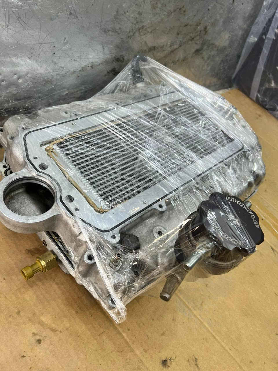 السلام عليكم سوبر وبل . كامل مع تحويره كامله غراضه أصليه كلهن شي ابلادي ... يرهم جارجر جالنجر اوباما جيب .   دورنكو ... بعت السياره وجاي ابيعه بسعر مناسب جدا السعر ٢٠ وبي مجال قليل وماكو هيج سعر بس سياره بعتها  ... رجاء بس هل المصلحه يخابروني .   سابقا مشدود على جيب وجارجر .
الاستفسار اتصال .

***********
