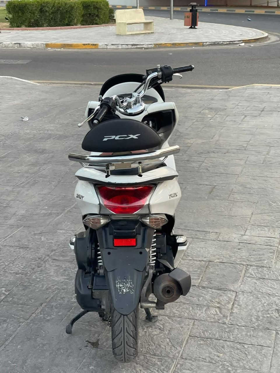 السلام عليكم
دراجة pcx مكفوله مكينه برغي مامفتوح بيه

 دراجه نضيف وجاهزه كفرات ابلاديه اصليه

 السعر مليون و450 وبيه مجال متوازي ع بيعته شراي راسني خاص ودلل

المكان كوت حي الجهاد


**إذا كنت صاحب هذا الإعلان وتريد حذفه لأي سبب، رجاءا أرسل رسالة إلى الدعم الفني**