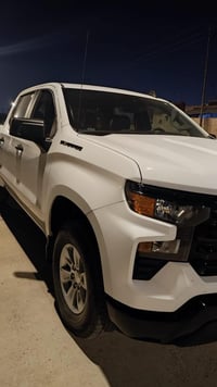 سلفرادو ٢٠٢٣ • ٢.٧ توين توربو • رقم اربيل