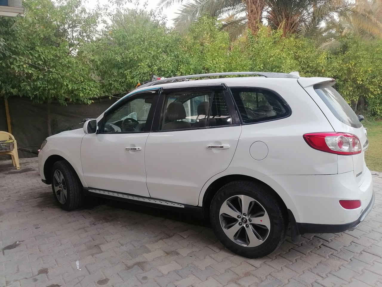 السلام عليكم سيارة سنتافي مديل ١٢ السياره فول موصفات محرك ٤ فتحه بصمه ٧ركب ٣قطع تبريد السياره متجايه صفحت السايق صبغ عام رقم جديد ٢٦ هزه كبل دورلك السعر ٩٨ وبيه مجال الطيبين مكاني النجف *********** خاص واتساب اتصال بخدمتك
