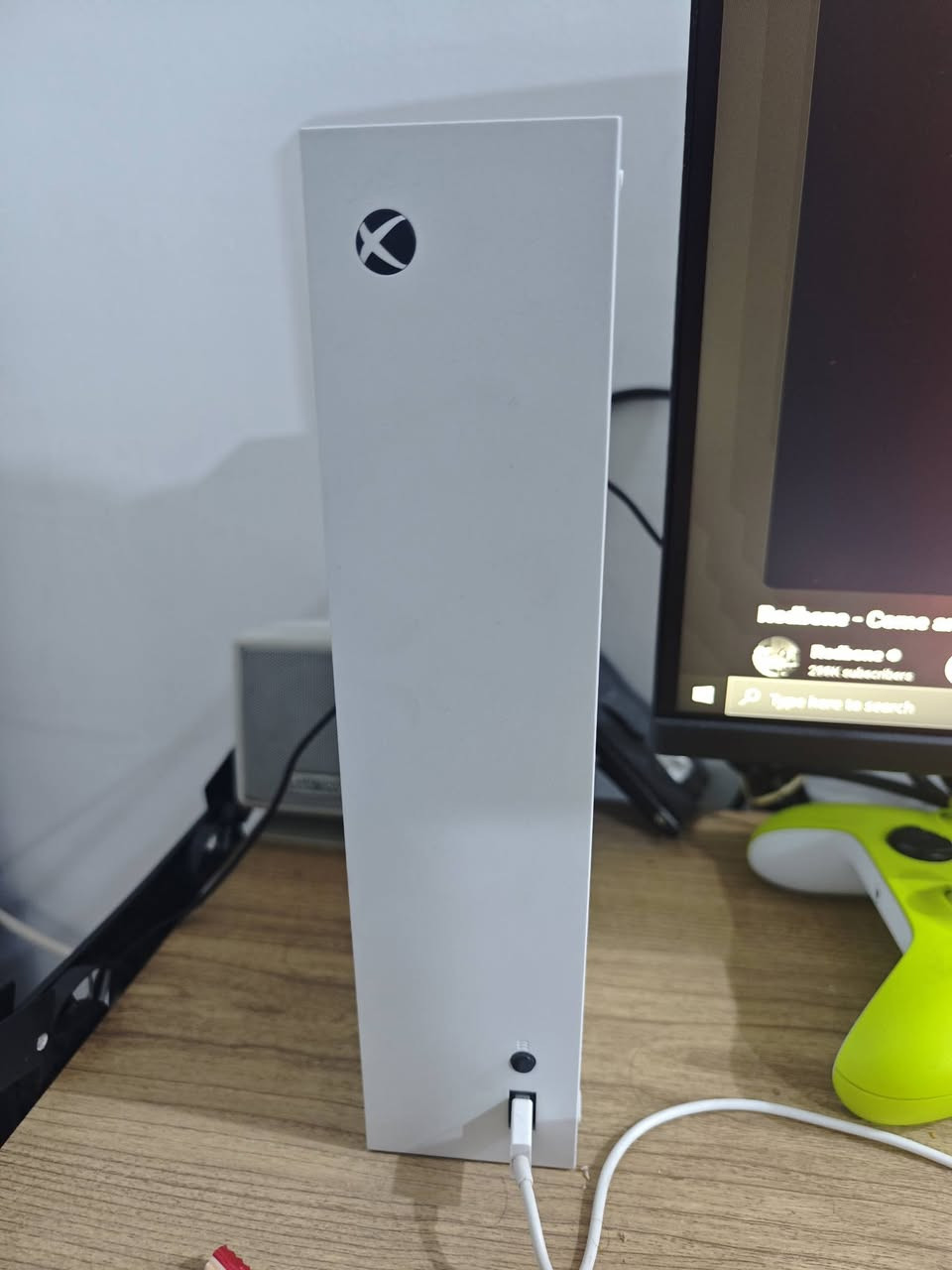Xbox series s للبيع
نظيف ما مفتوح و الكارتون والغراض كاملة
السعر 350 ألف
للتواصل ***********

