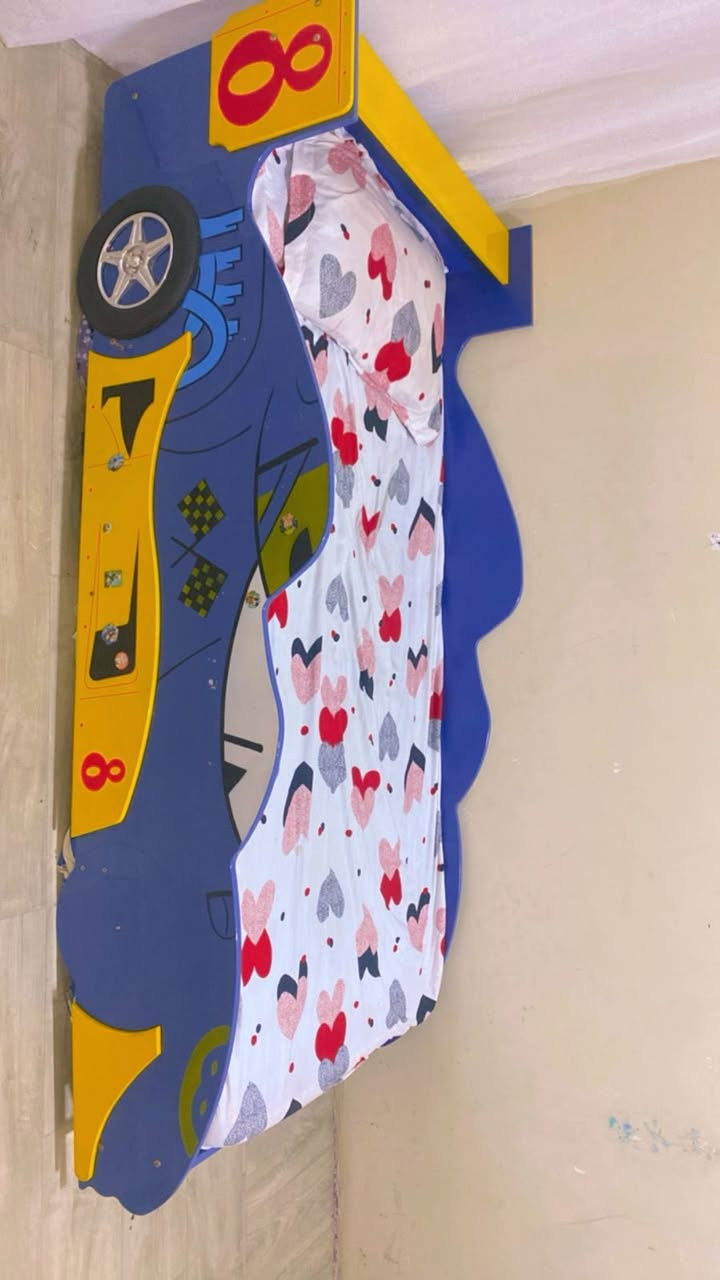 سلام عليكم
القنفات 300وي ميز الشاشه
القنفه شازلونه 50
سرير السياره60
سرير الوردي60
الكنتور 60 بس قاعده المجر مكسوره
الميز والكرسي 60
 *********** واتساب 
بصره زبير
