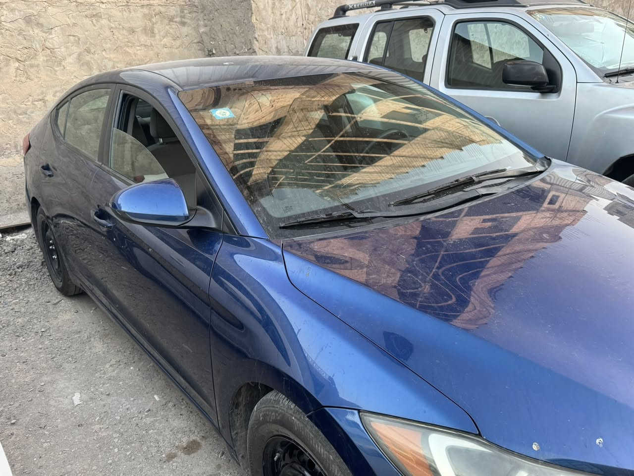 الانترا 2018 
حادث جنطة 
الرقم بغداد
 نص فول 
سيارة نضيفة فول مكفول كير ومحرك وتبريد 
تخم تاير جديد 
السعر 117 
***********
